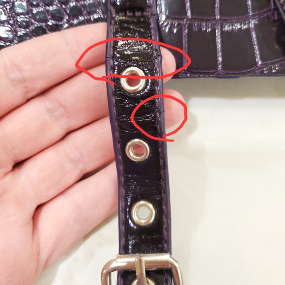 EUC David Jones vegan patent leather (vinyl) handbag in purple - Picture 12 of 16